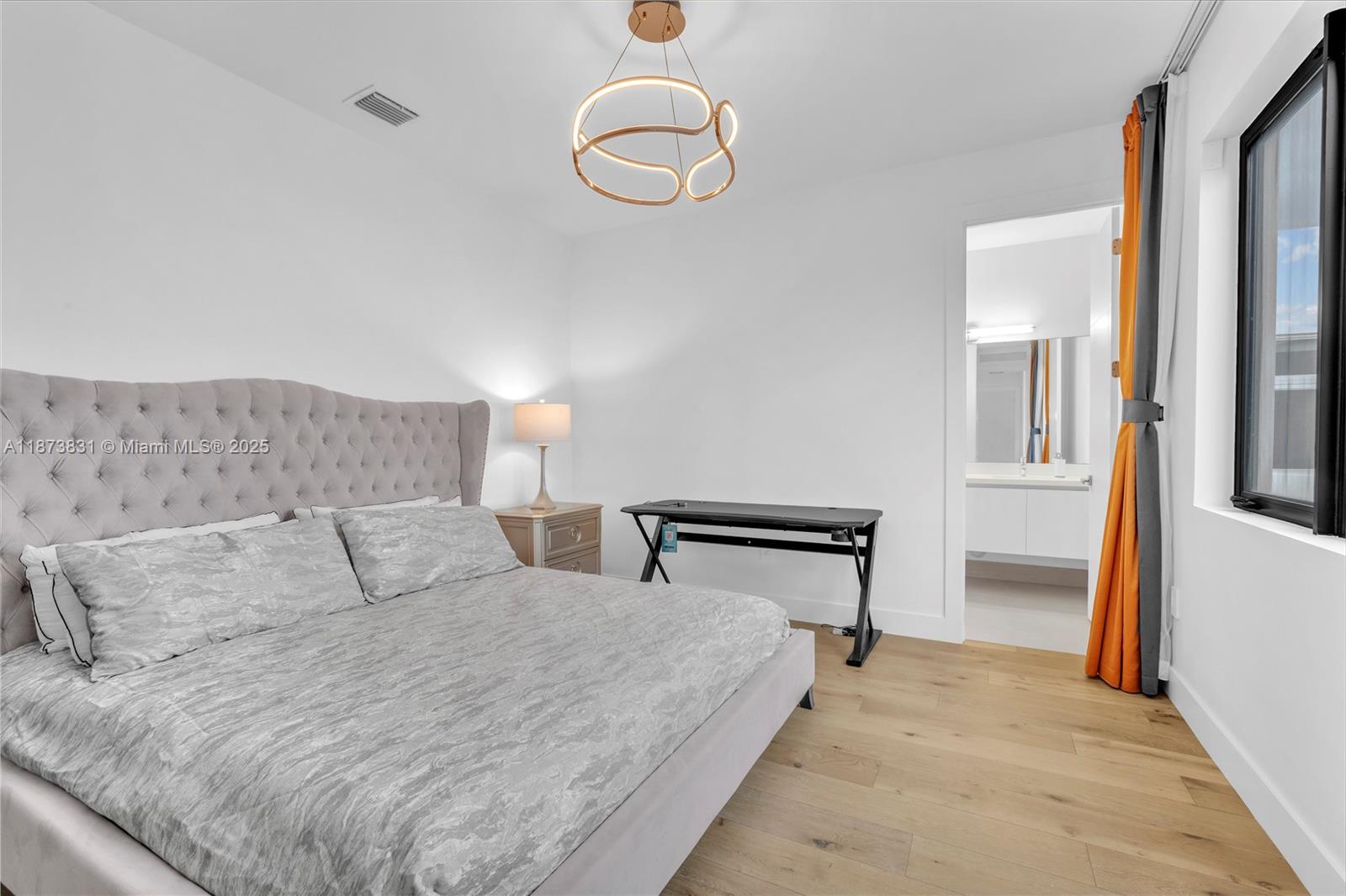 WESTON ESTATES - Residential