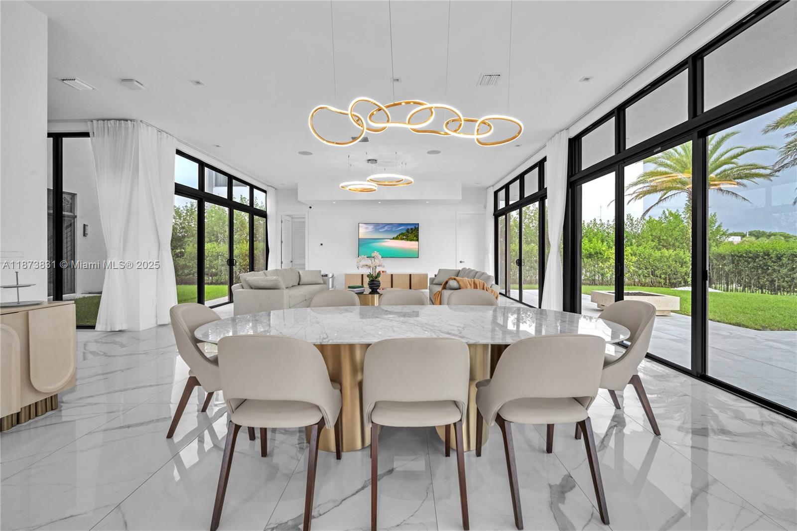 WESTON ESTATES - Residential