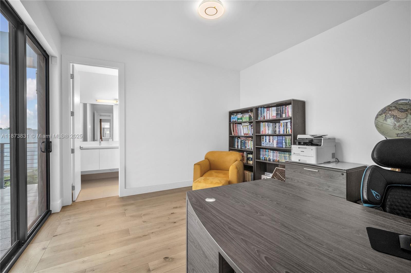 WESTON ESTATES - Residential