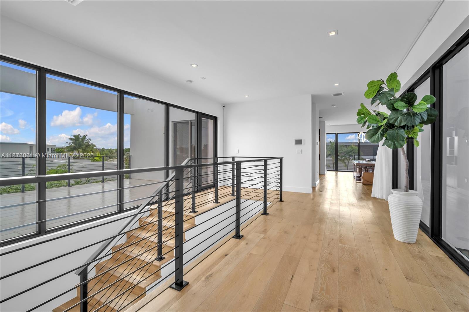 WESTON ESTATES - Residential