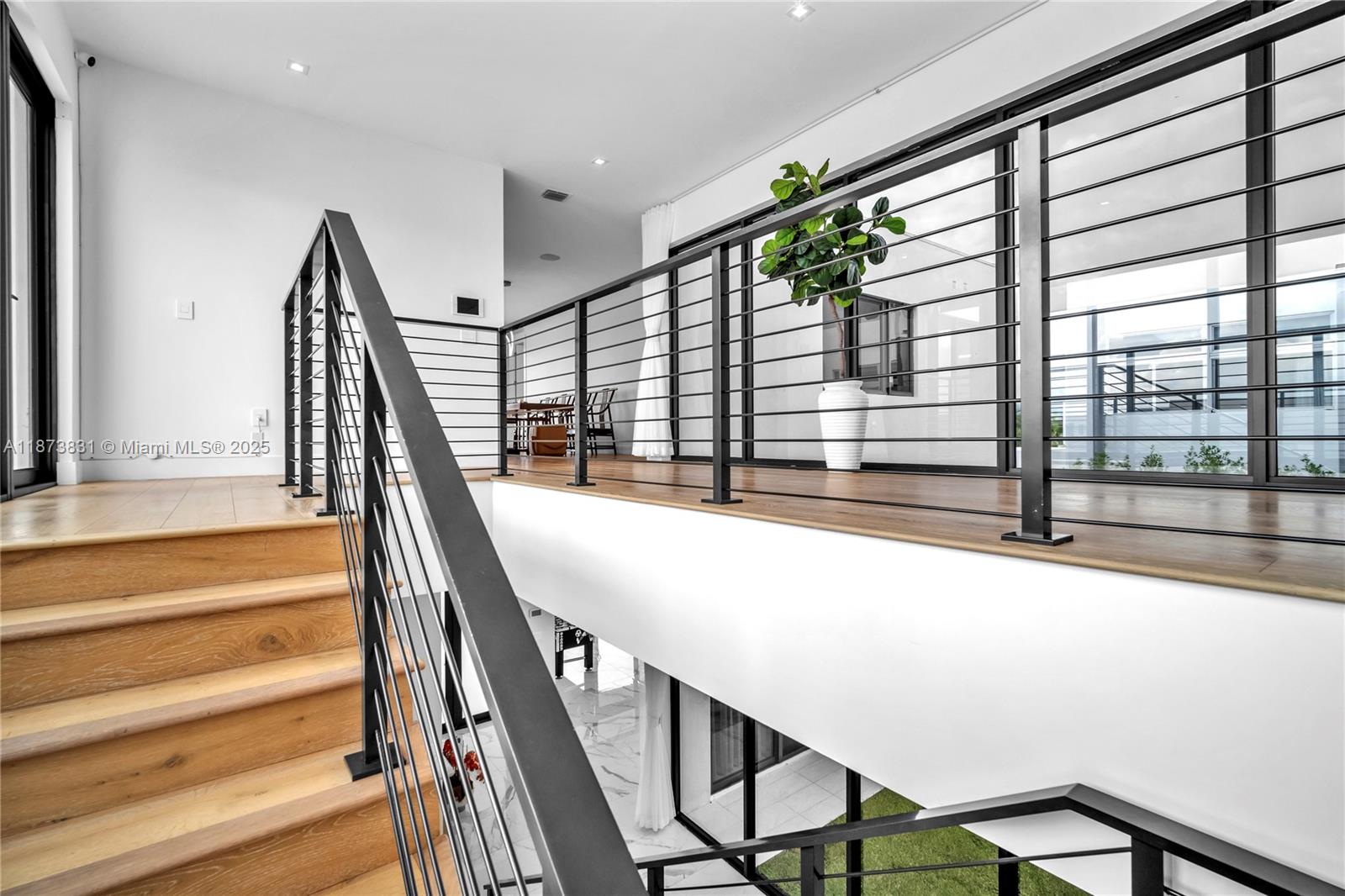 WESTON ESTATES - Residential