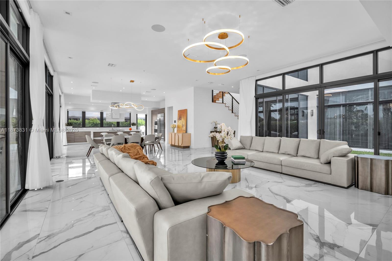 WESTON ESTATES - Residential