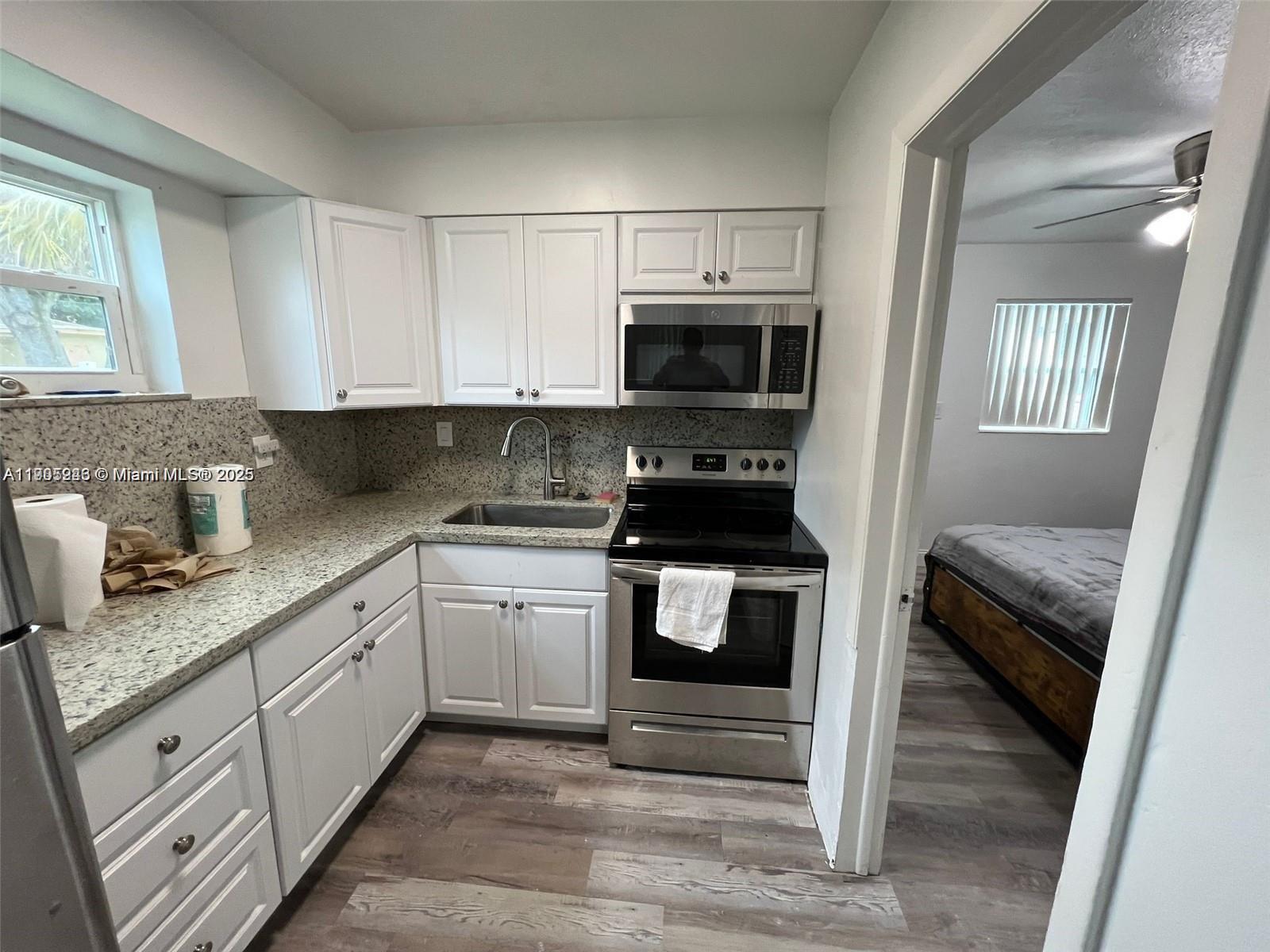 WASHINGTON PARK FOURTH AD - Residential Lease