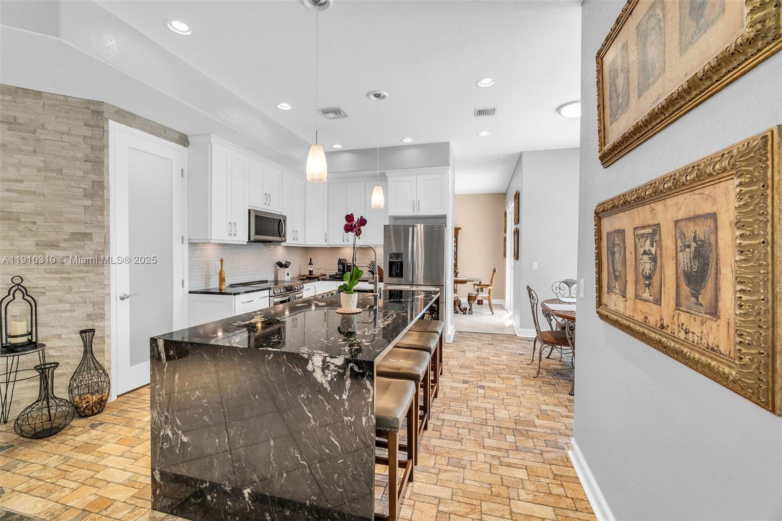 PASADENA AT PEMBROKE SHOR - Residential