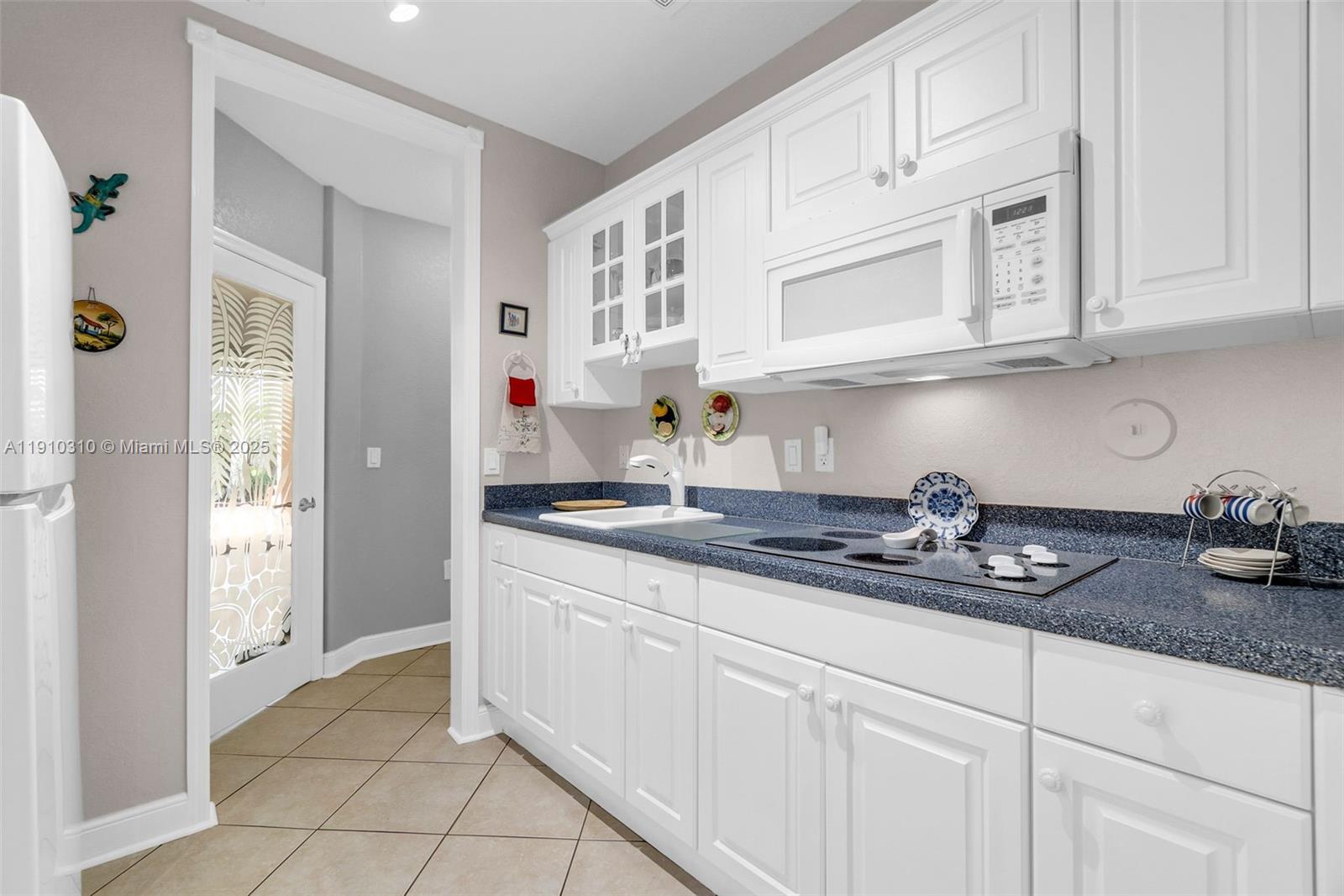 PASADENA AT PEMBROKE SHOR - Residential