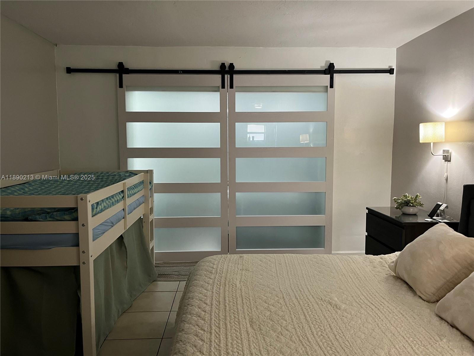 FIFTH HORIZONS CONDO - Residential