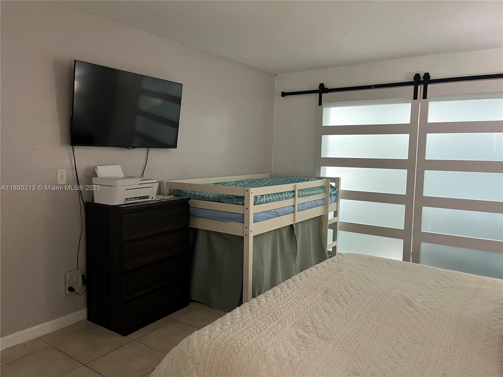 FIFTH HORIZONS CONDO - Residential