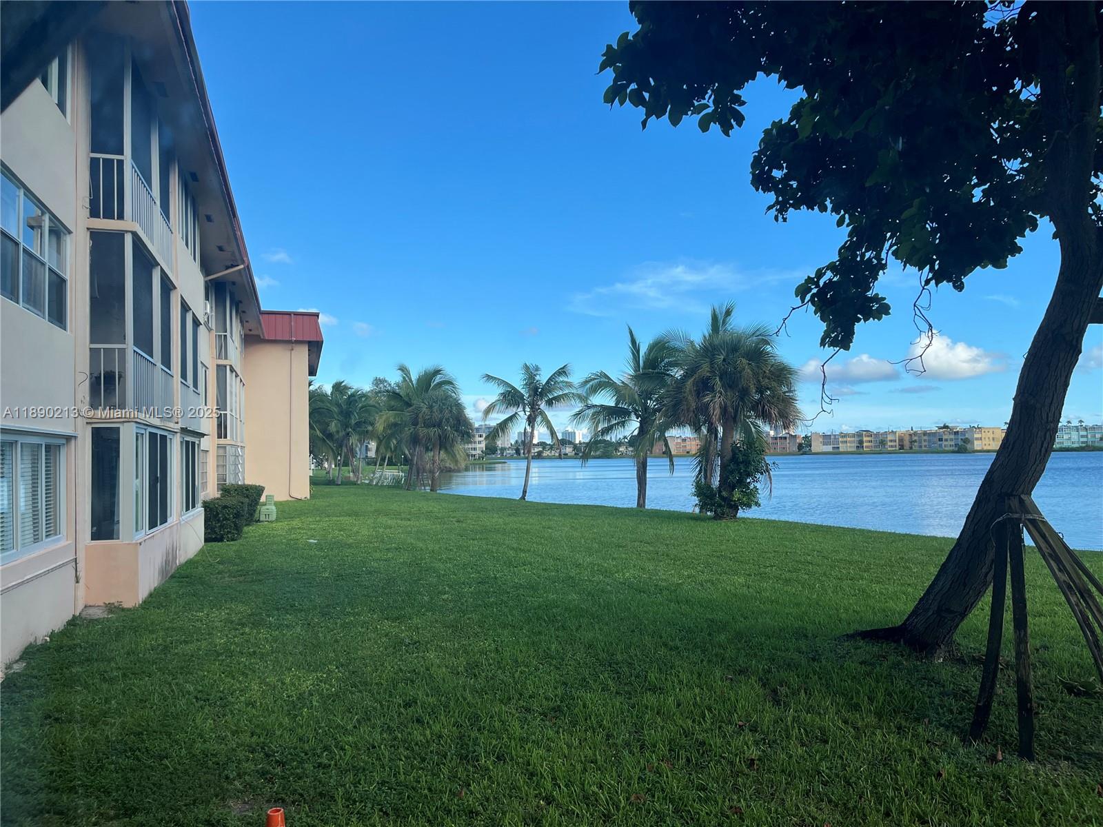 FIFTH HORIZONS CONDO - Residential