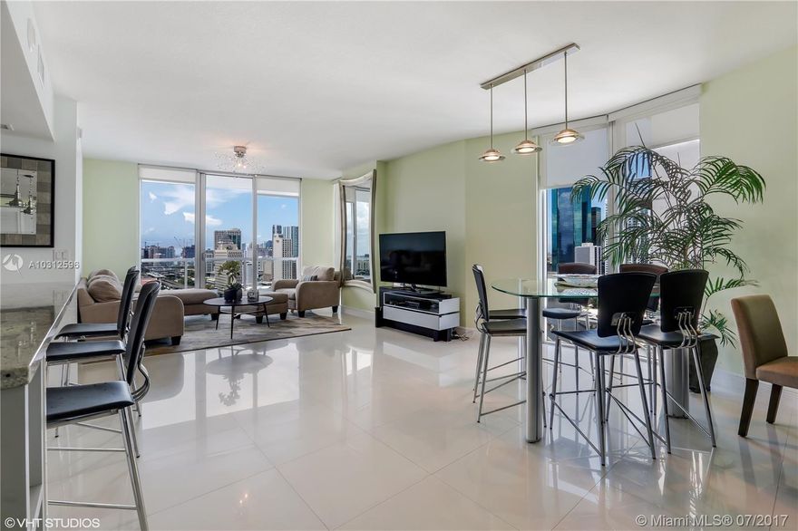 ** JUST REDUCED ** JUST REDUCED ** Perfect unit 3beds 3baths * Great Location, Riverfront, Brickell Village Area, Riverwalk Promenade, Secure Multilevel Private Parking Garage, Waterfront Bistro and Cafe with Dockside Access, Bicycle Storage * Full Concierge Service, Valet Parking, Package Receiving Desk, State-of-the-Art B * Vacant, click on showing request *