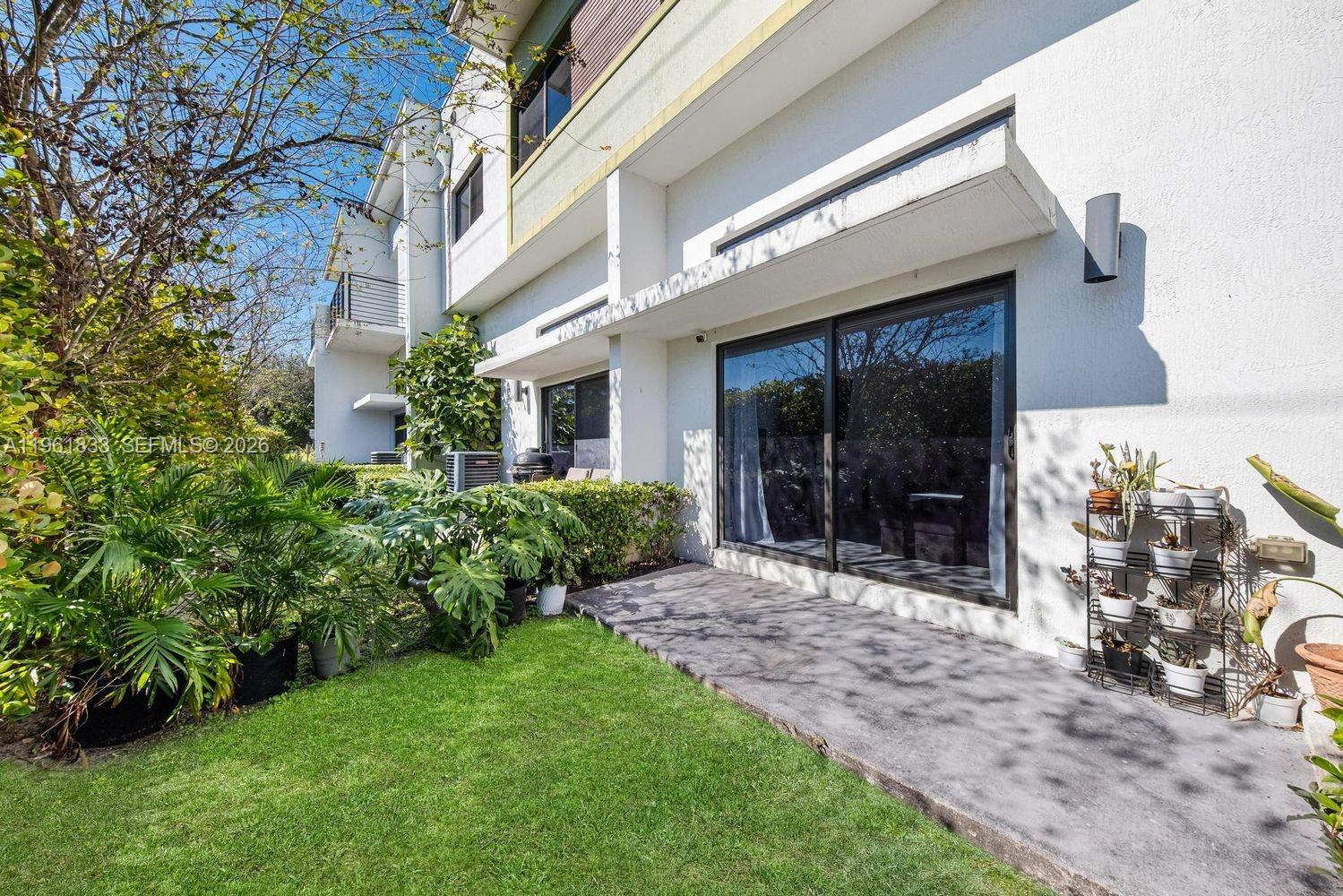 PLANTATION BUSINESS PARK - Residential