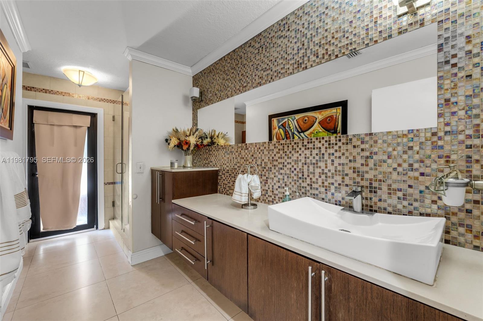 KINGS GROVE - Residential