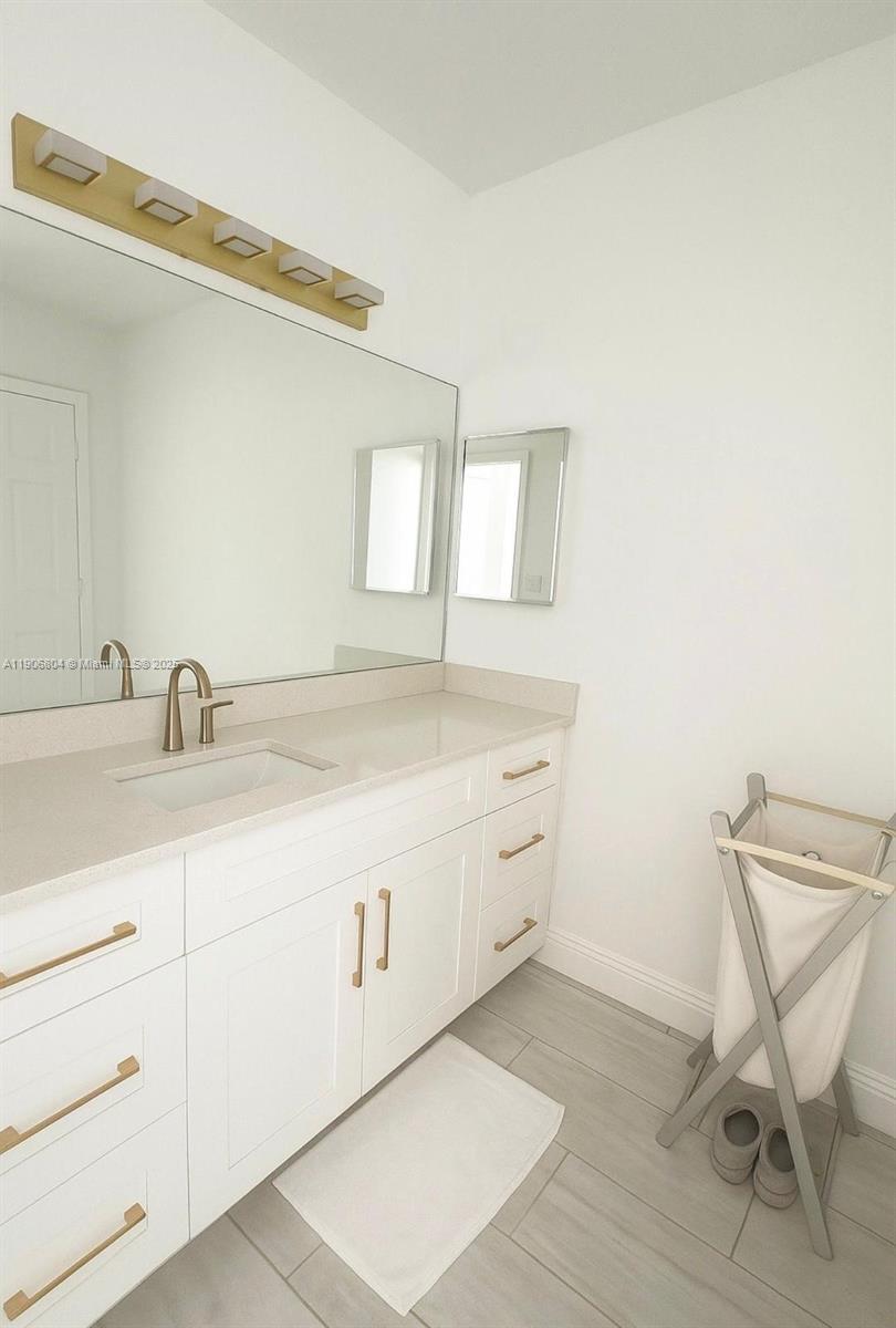 MAYFAIR AT PARKLAND - Residential