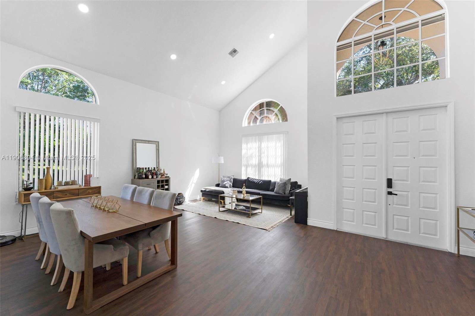 MAYFAIR AT PARKLAND - Residential