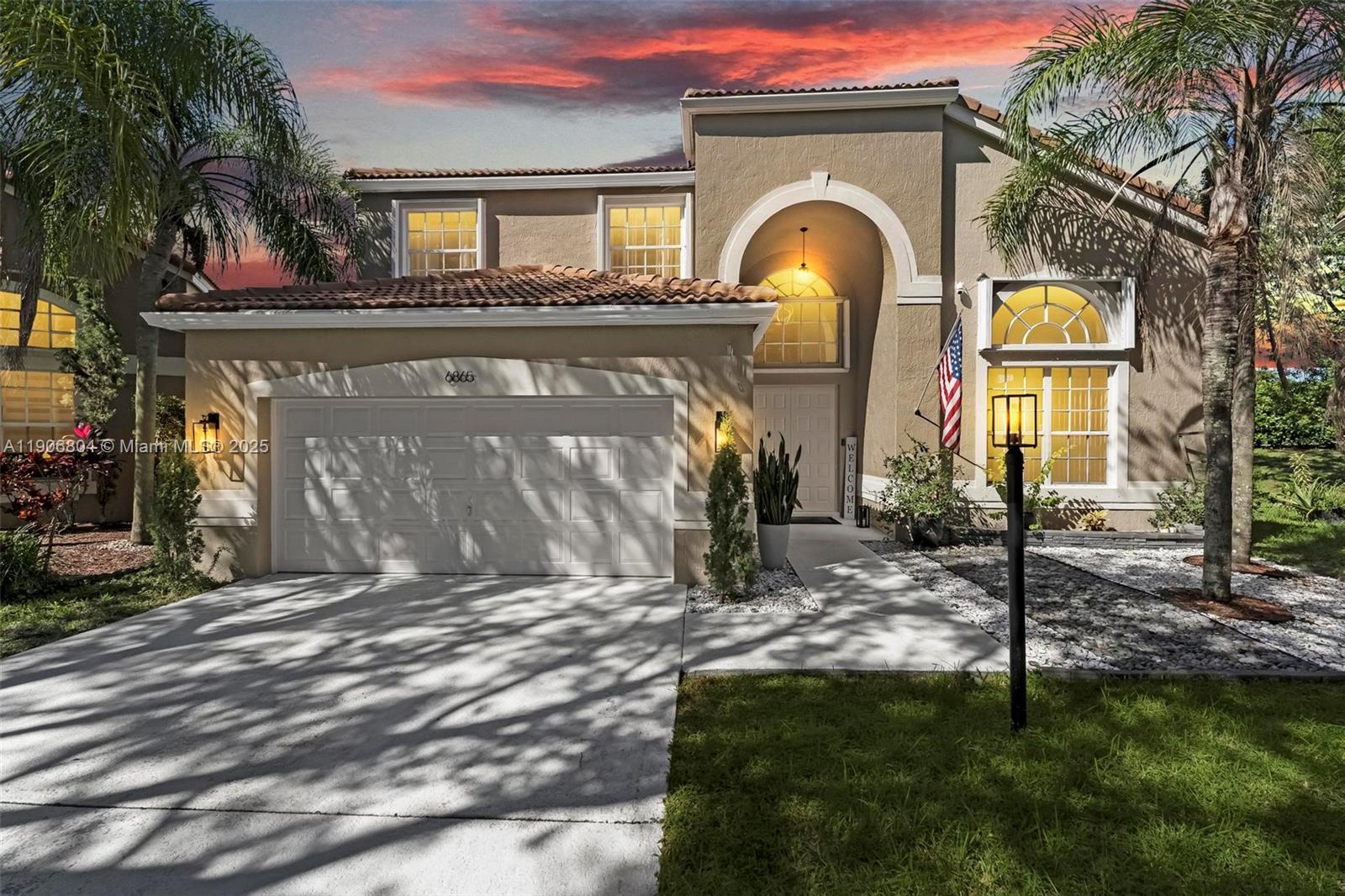 MAYFAIR AT PARKLAND - Residential