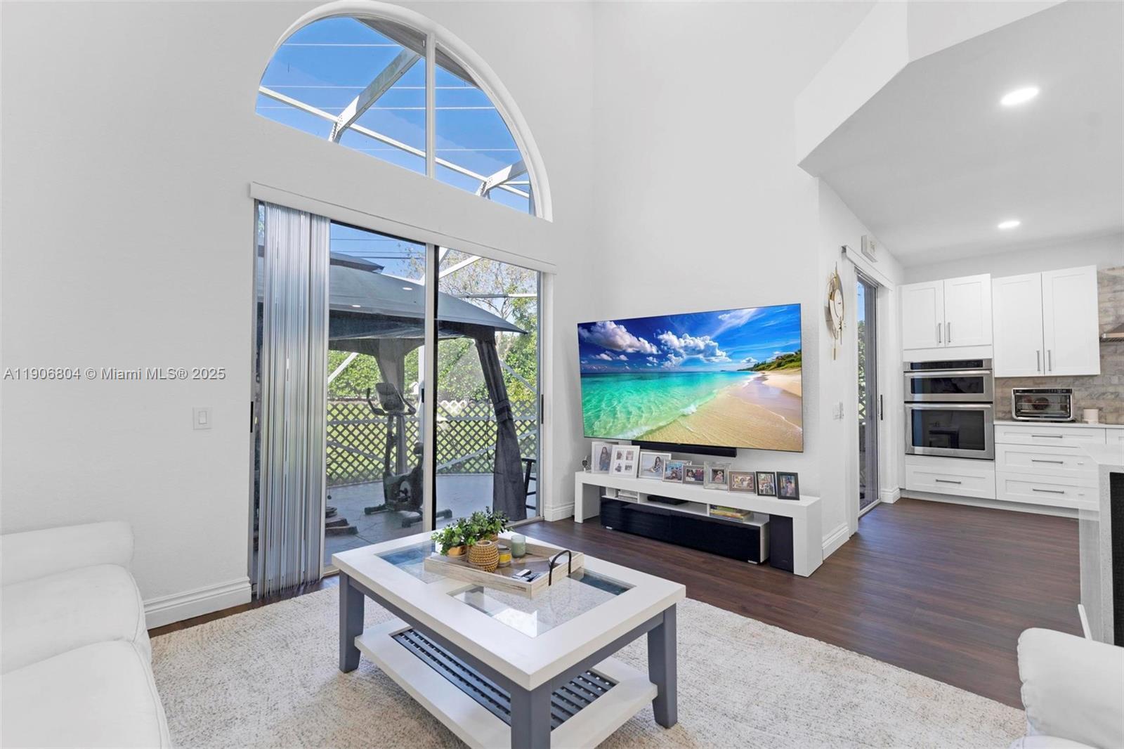 MAYFAIR AT PARKLAND - Residential