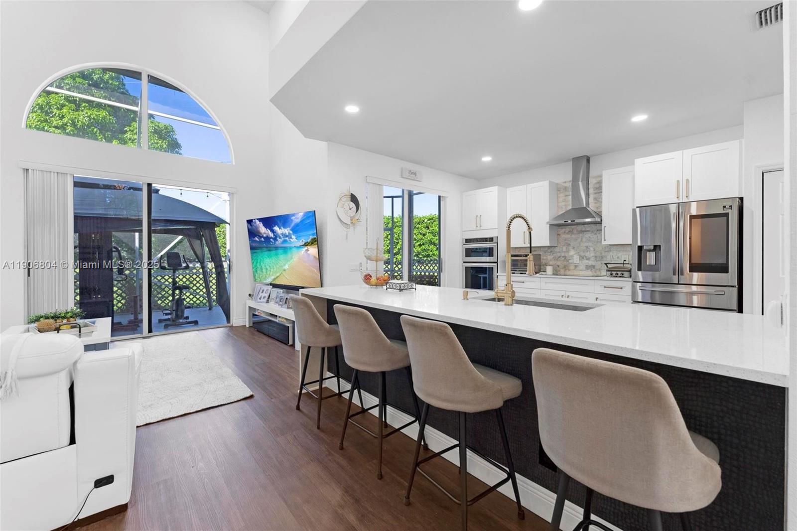 MAYFAIR AT PARKLAND - Residential