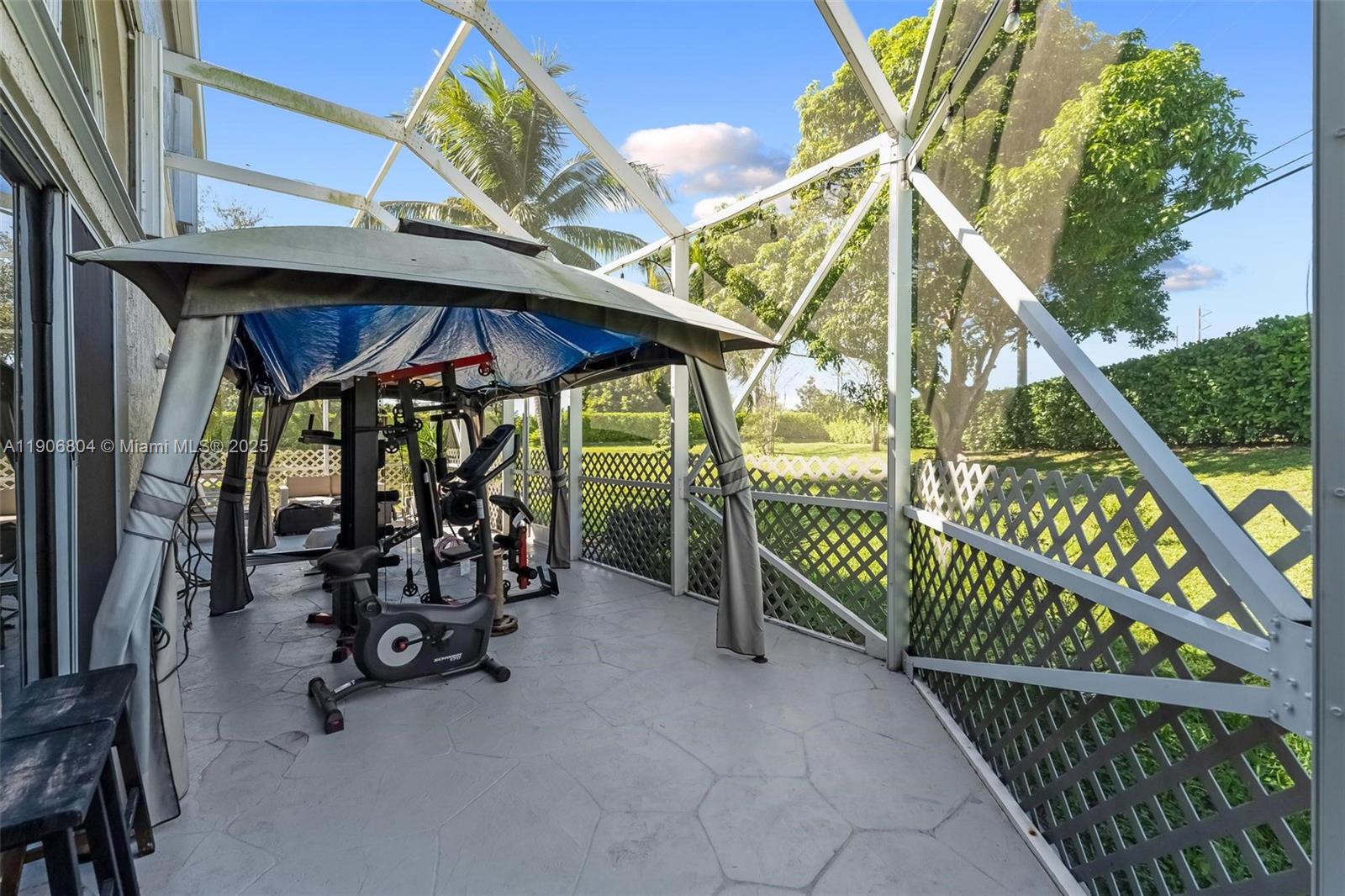 MAYFAIR AT PARKLAND - Residential