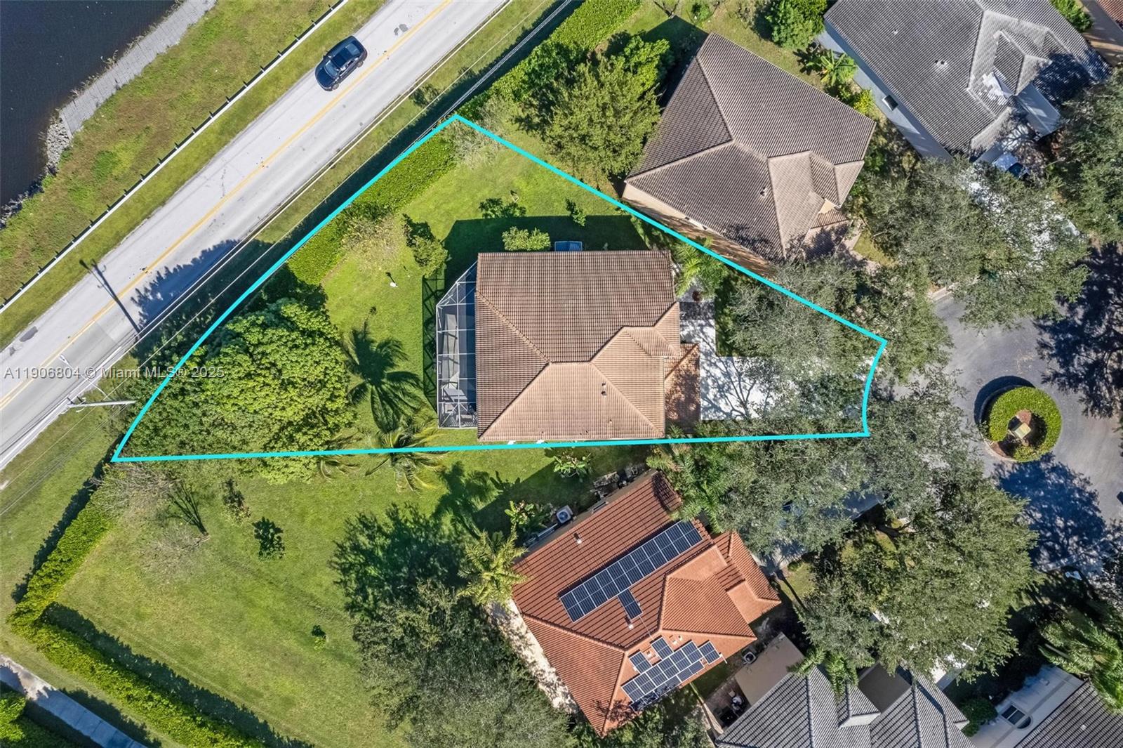 MAYFAIR AT PARKLAND - Residential