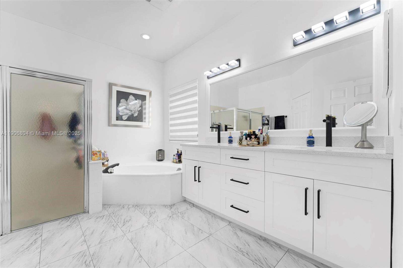 MAYFAIR AT PARKLAND - Residential