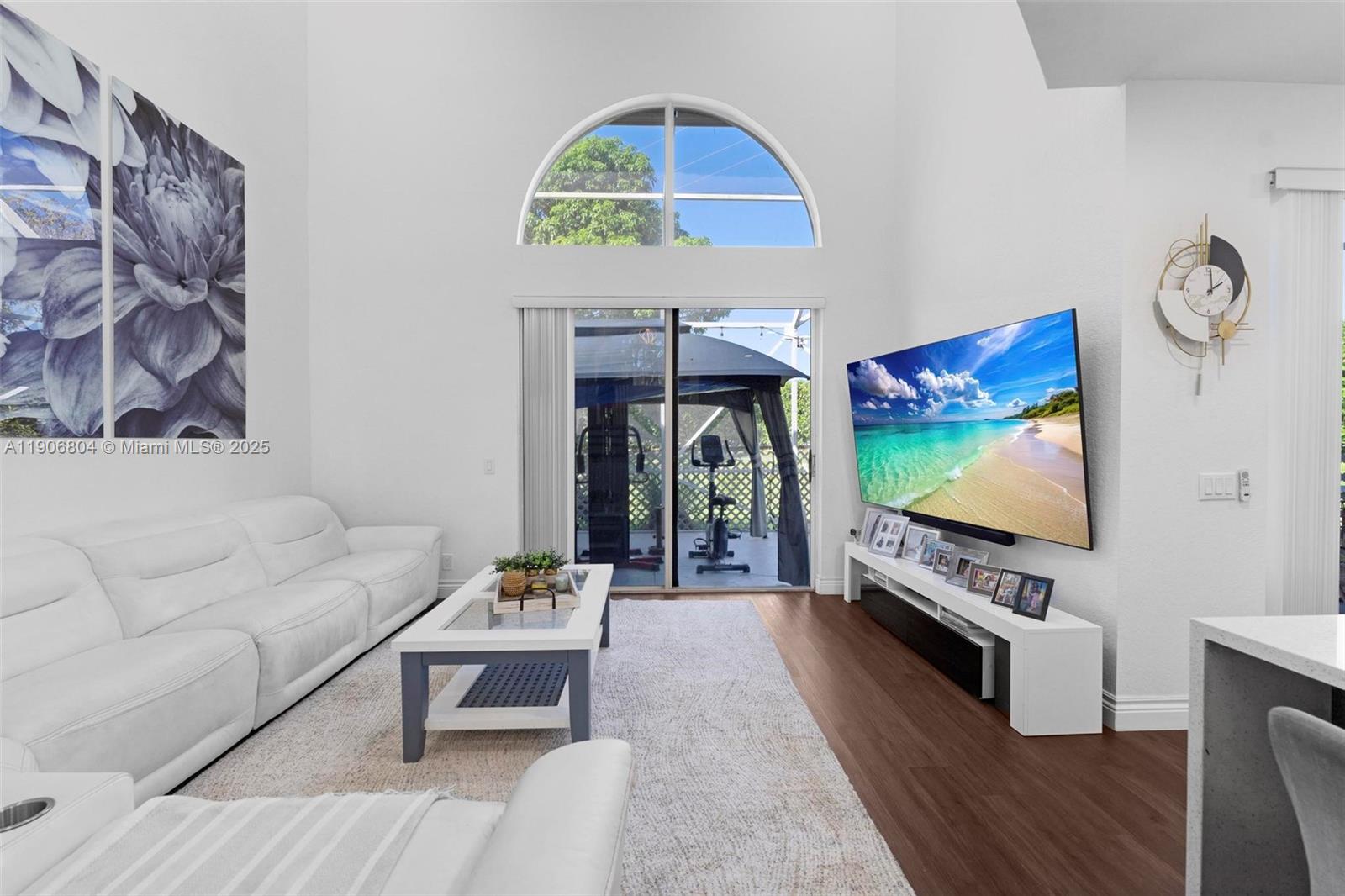 MAYFAIR AT PARKLAND - Residential