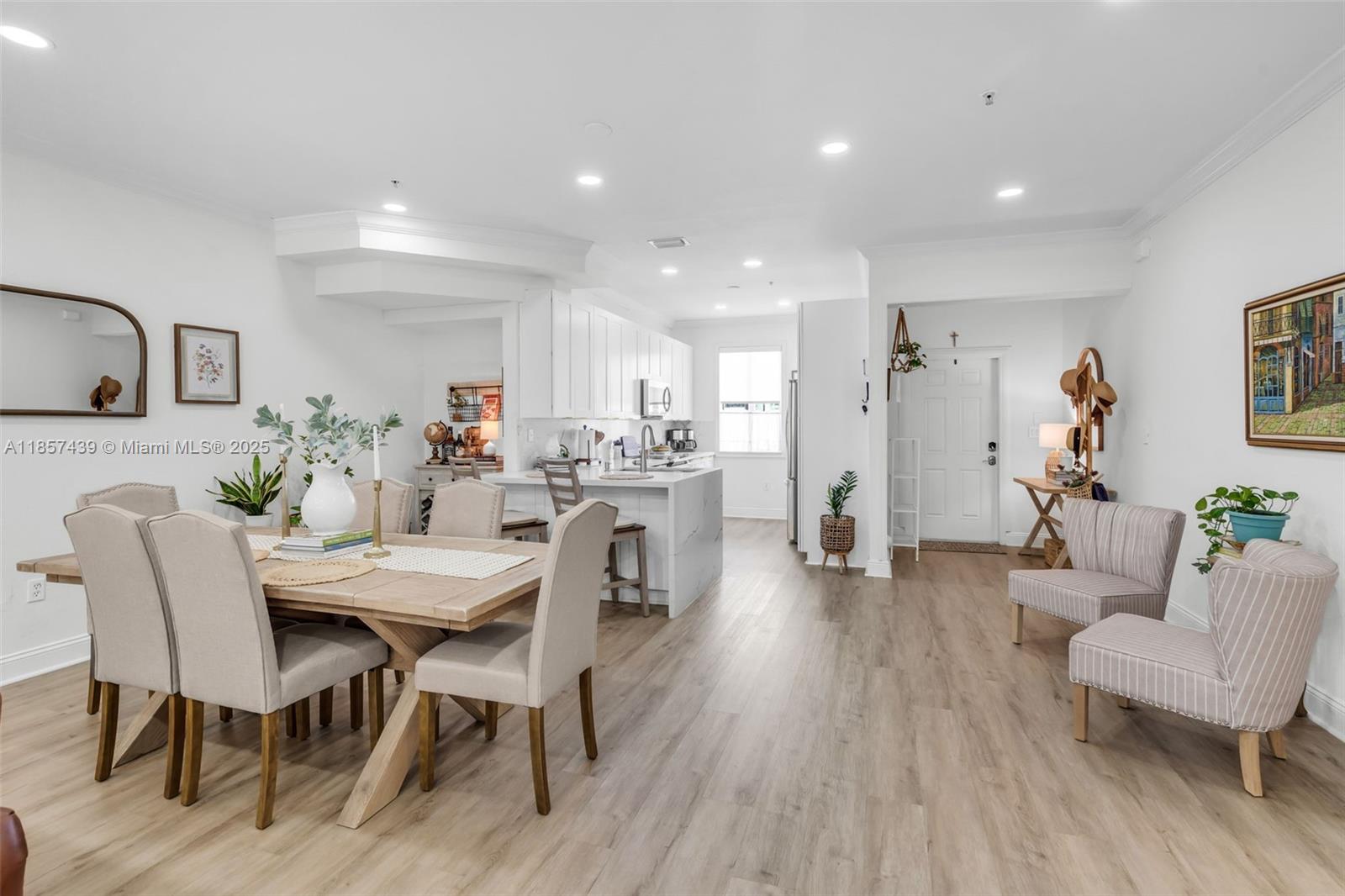 BOARDWALK AT VIZCAYA COND - Residential