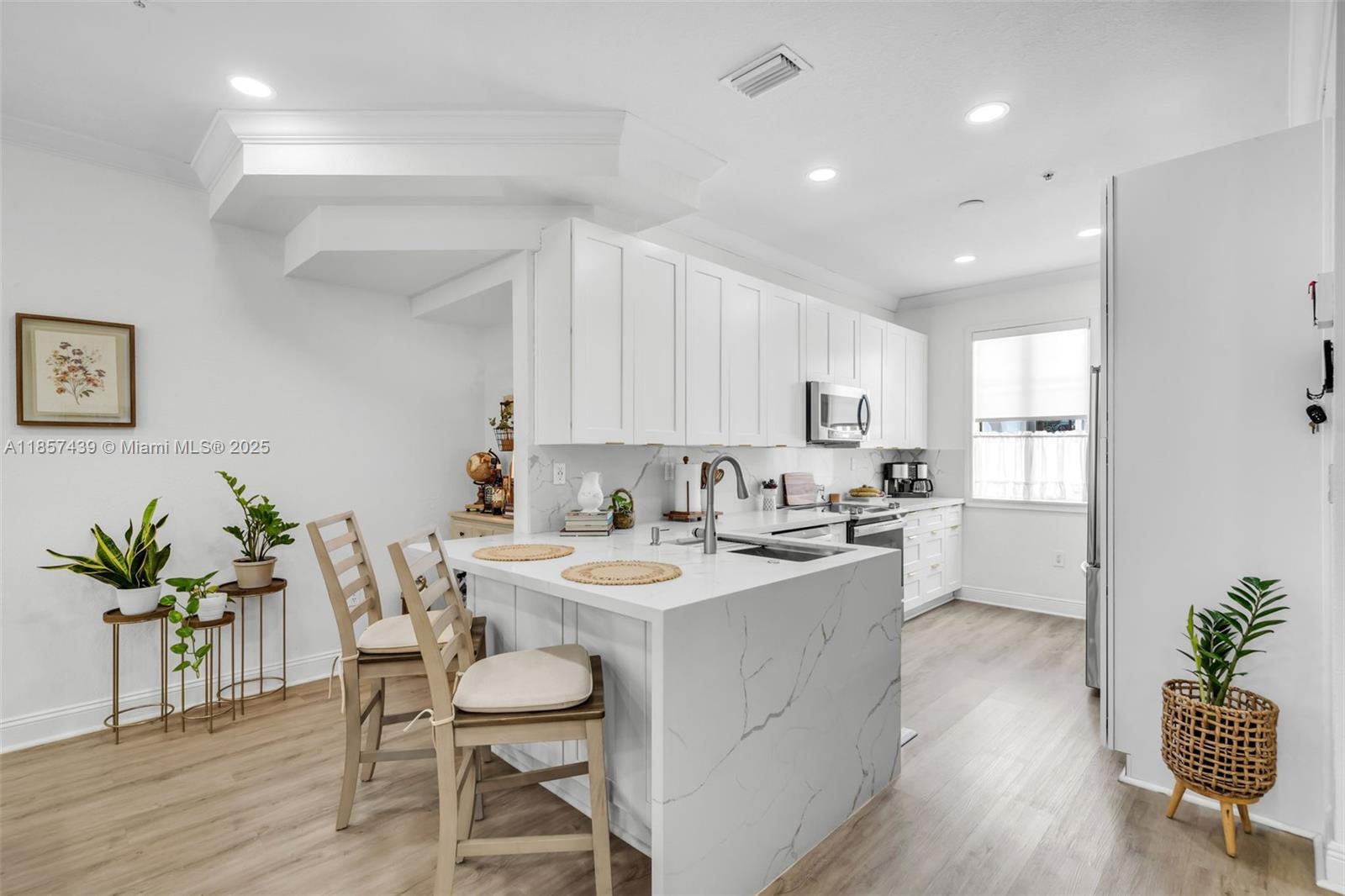 BOARDWALK AT VIZCAYA COND - Residential