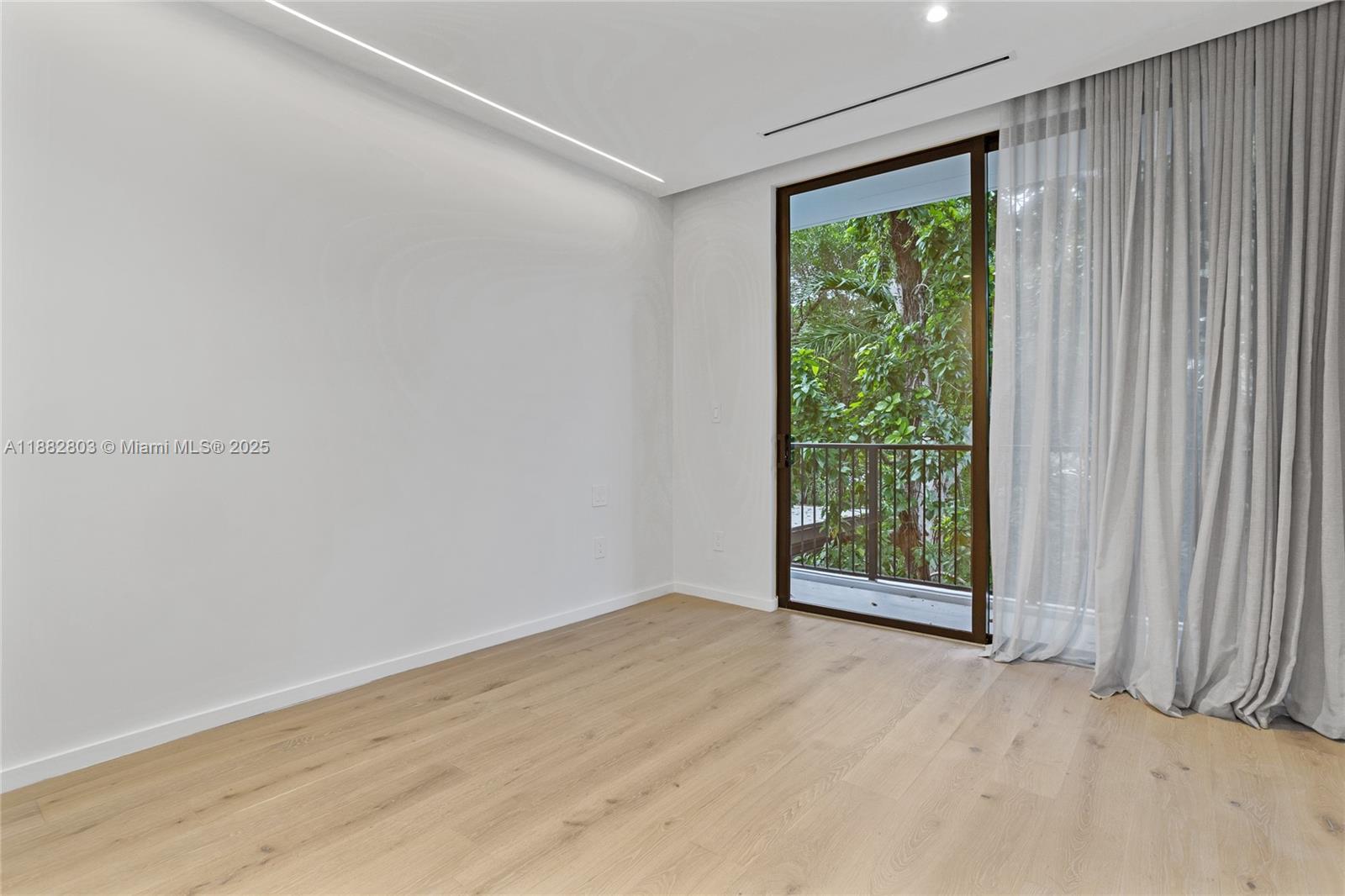 CAROLINA PARK SUB - Residential