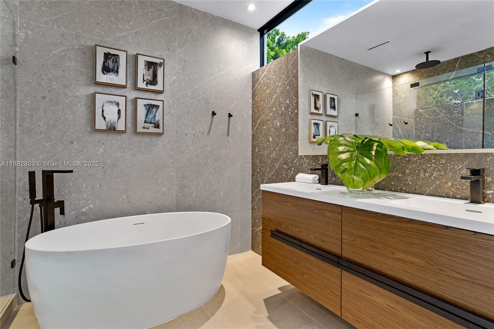 CAROLINA PARK SUB - Residential