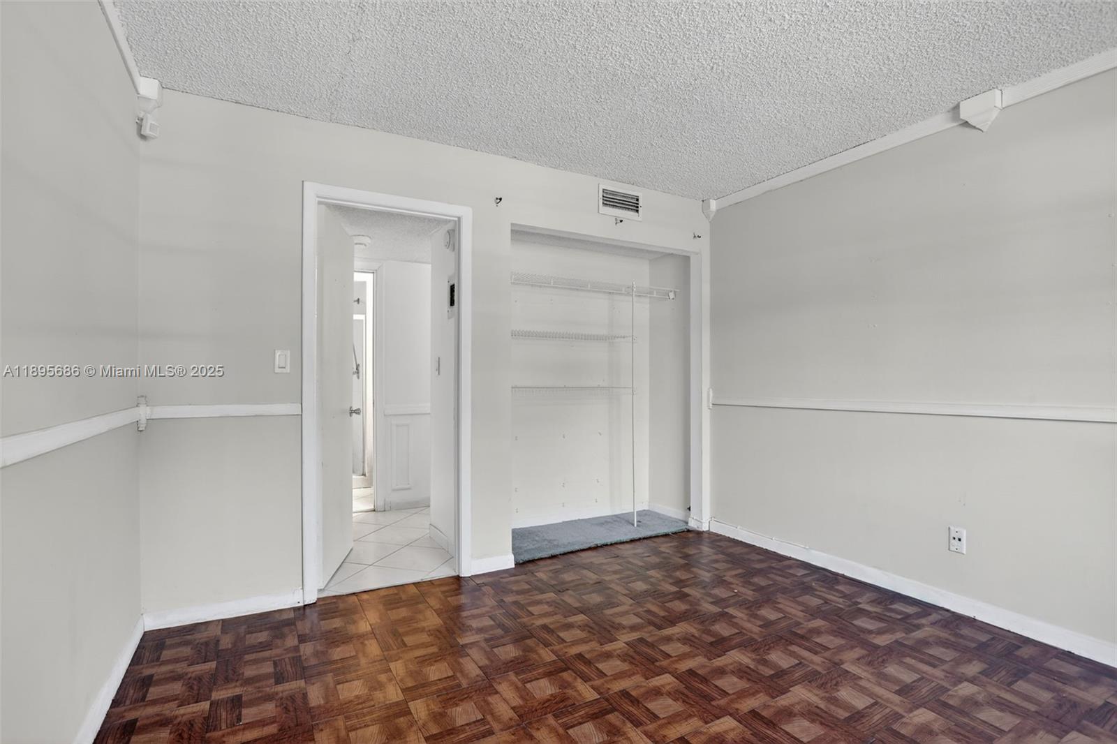 BROOKFIELD GARDENS NORTH - Residential