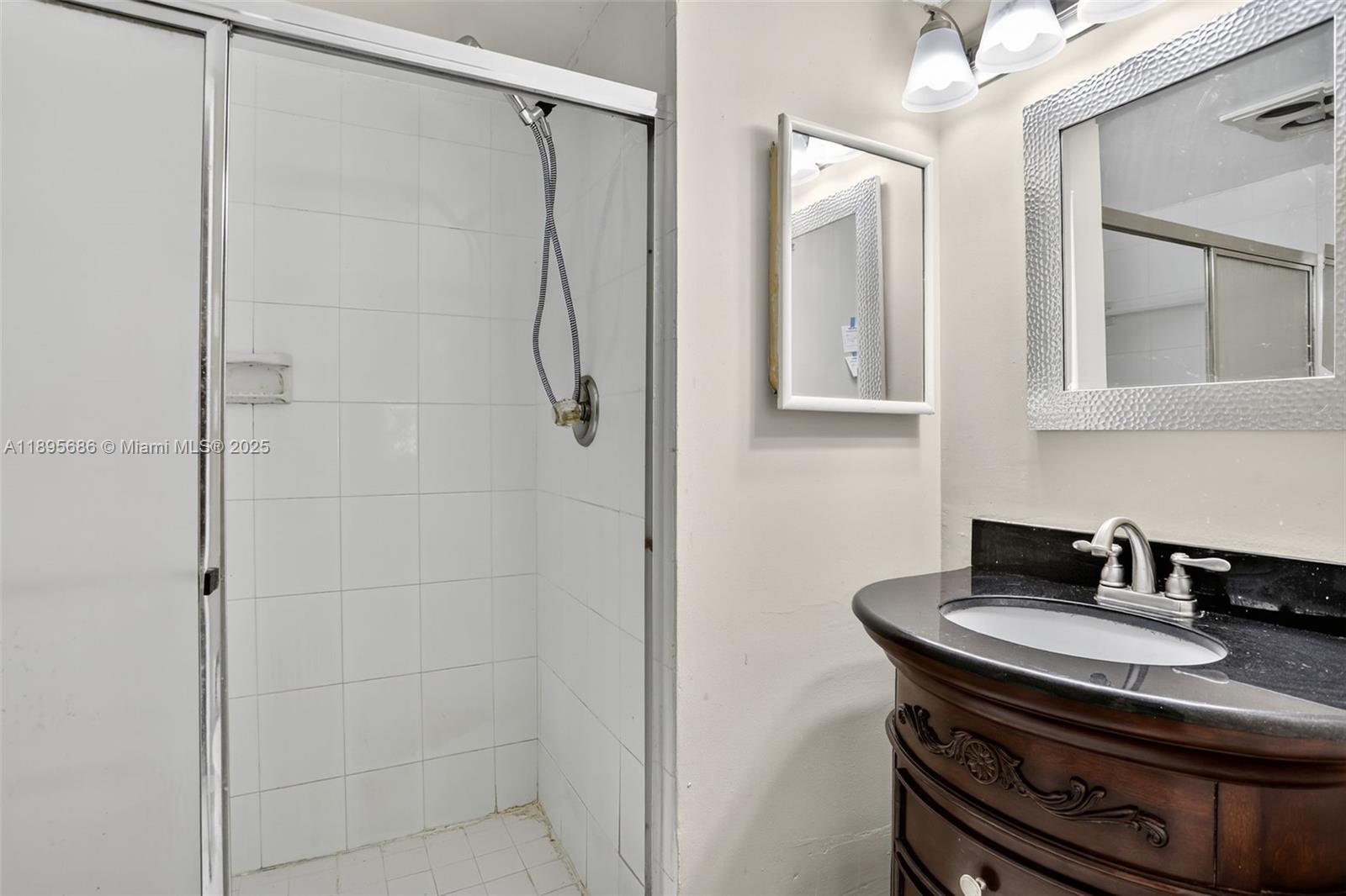 BROOKFIELD GARDENS NORTH - Residential