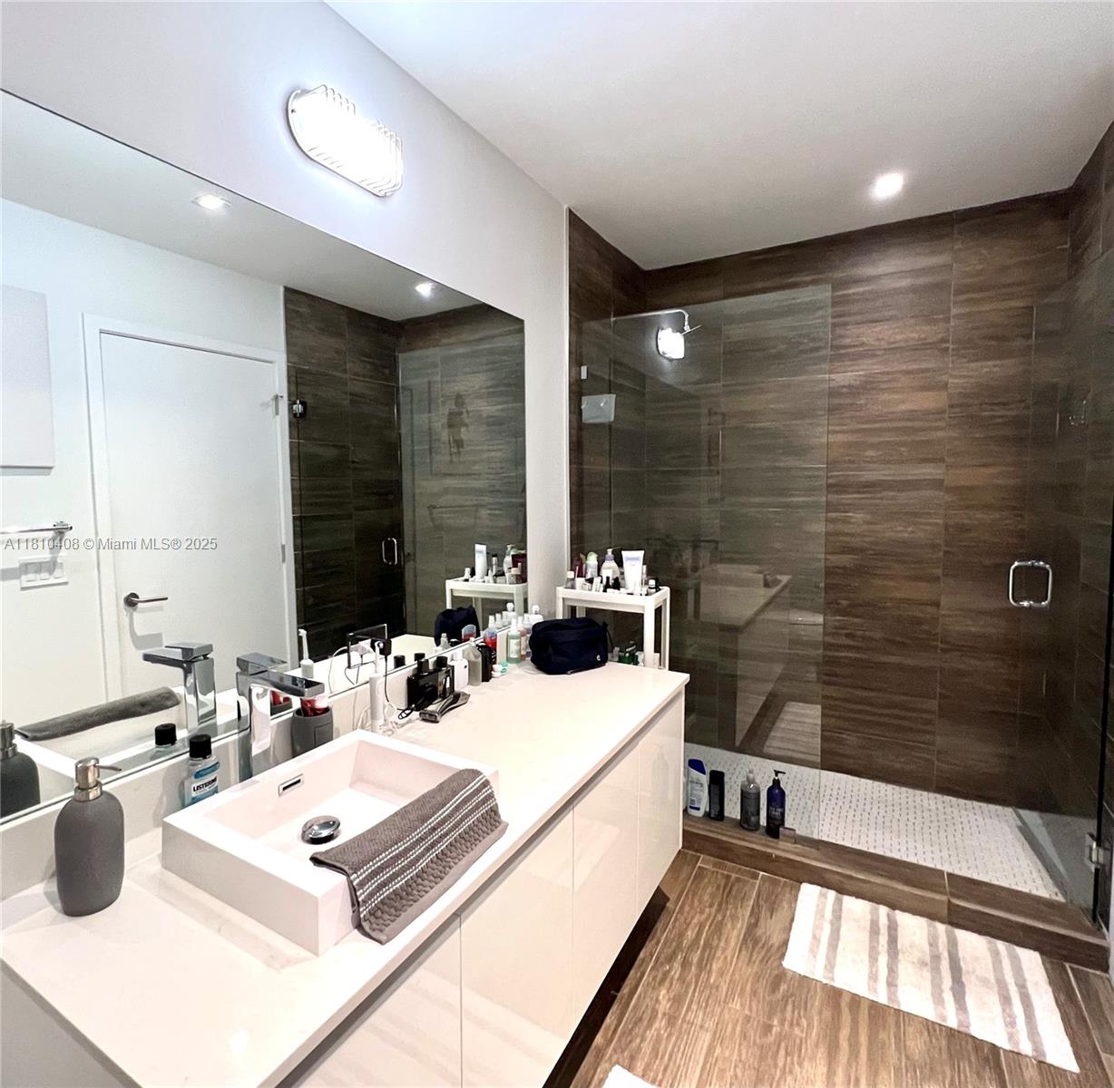 LE PARC AT BRICKELL CONDO - Residential