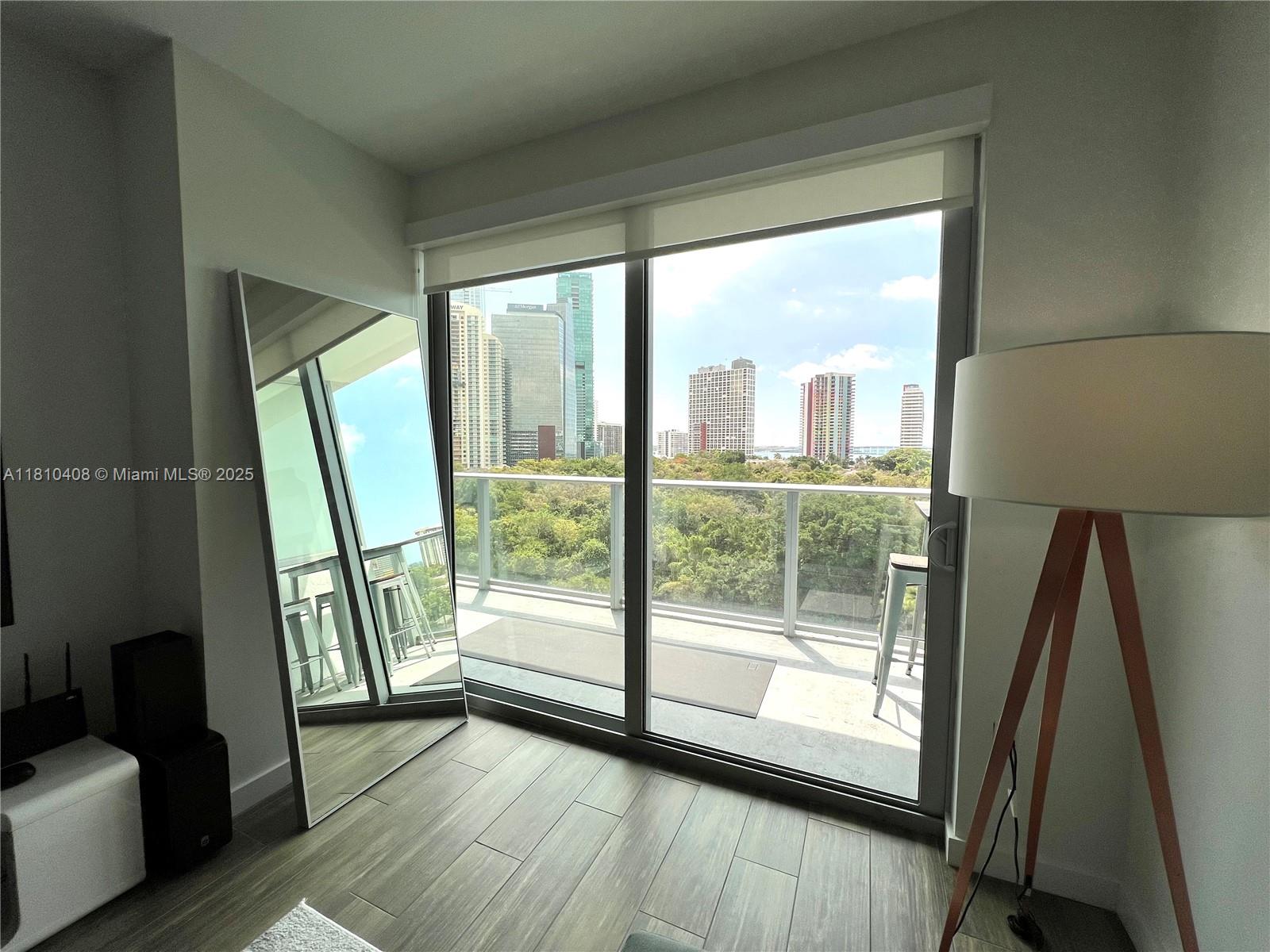 LE PARC AT BRICKELL CONDO - Residential