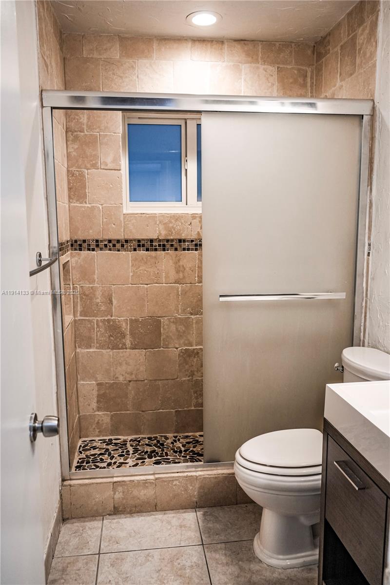 BOULEVARD HEIGHTS SEC 8 - Residential Lease