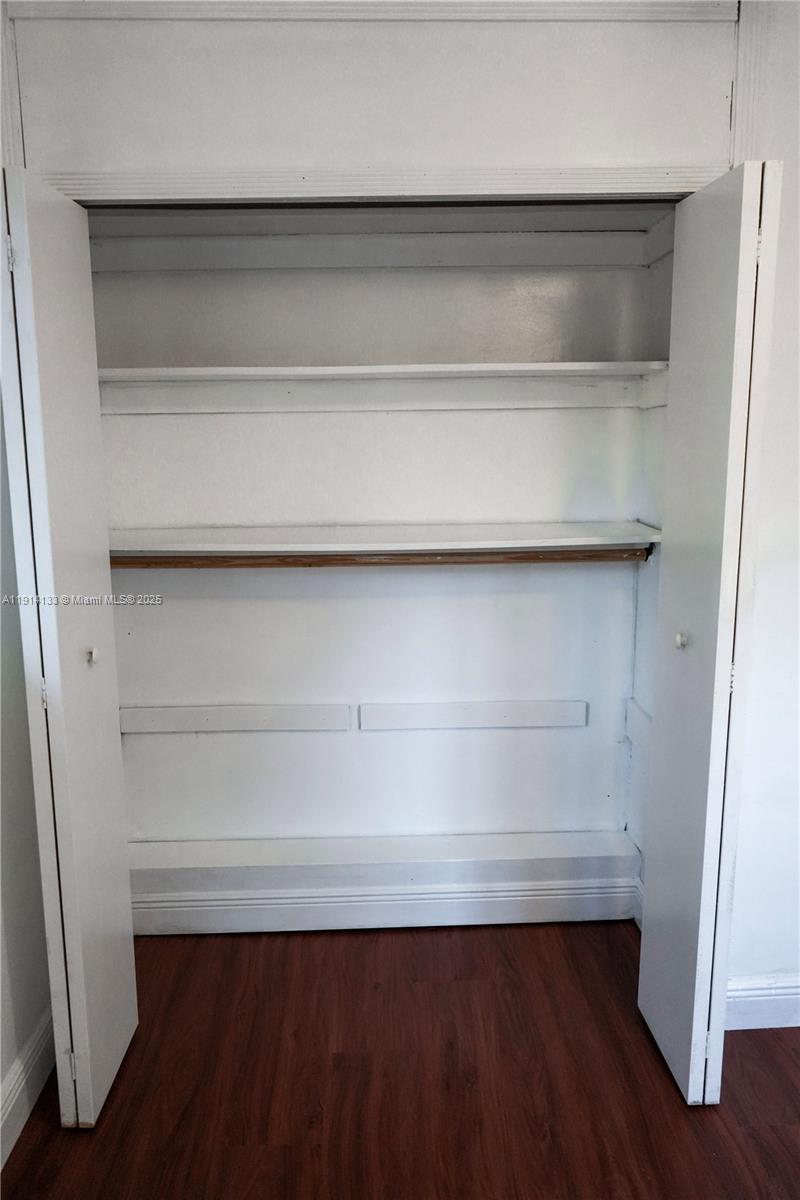 BOULEVARD HEIGHTS SEC 8 - Residential Lease