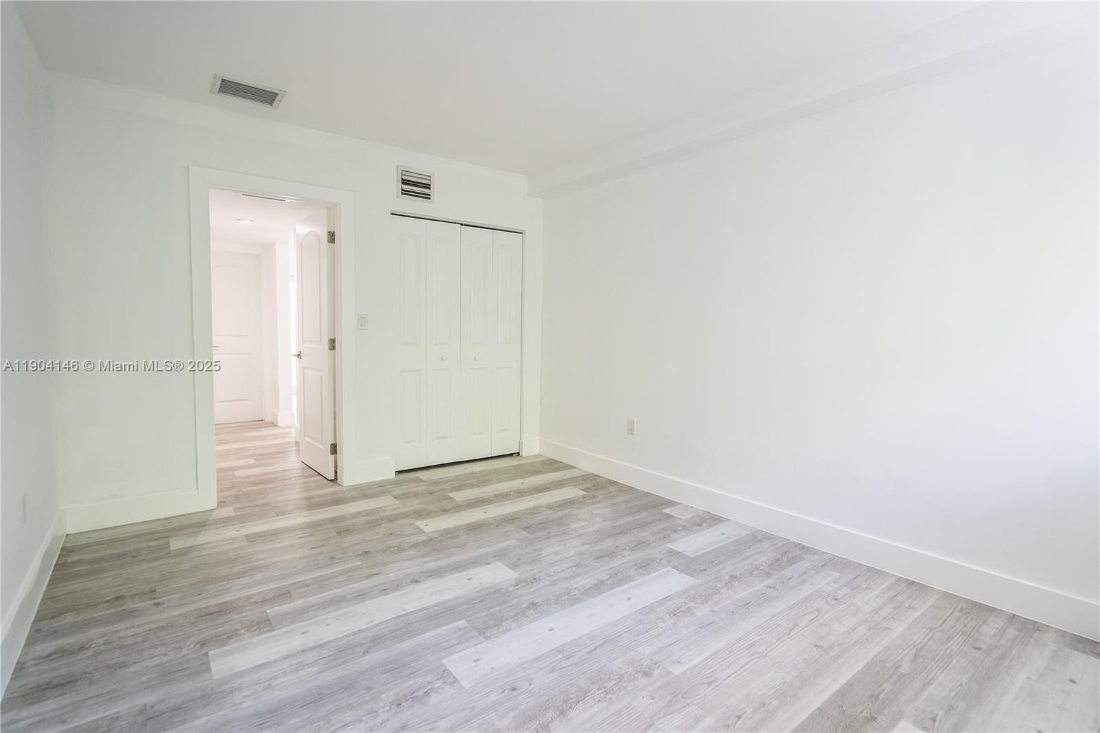 TREASURE IS 1ST ADDN PORT - Residential Lease