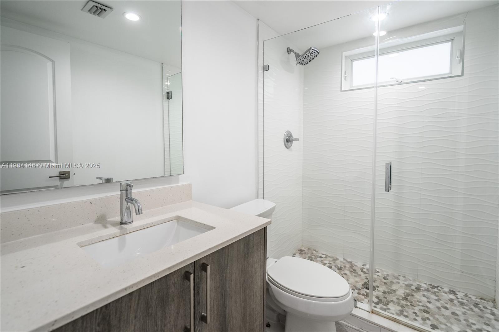 TREASURE IS 1ST ADDN PORT - Residential Lease