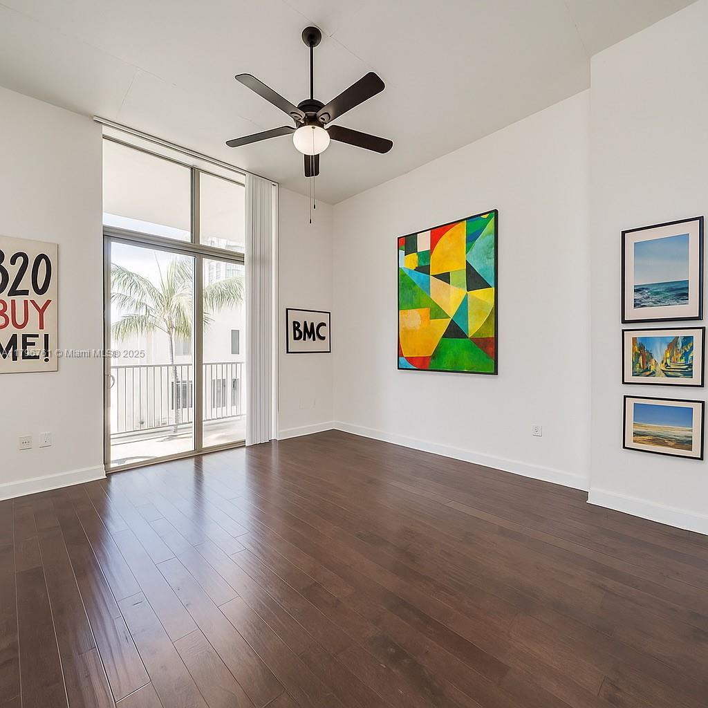 2100 Van Buren St 320, Hollywood, Broward County, Florida - 2 Bedrooms  
2 Bathrooms - 