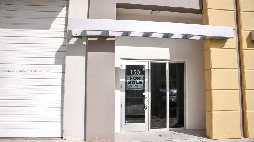 +/- 1,478 SF street level office/warehouse for SALE. +/-300 SF of office space and open warehouse area. Front loaded. Available in DOLPHIN Park of Commerce III. Concrete floor, laminated floor in the office area, individual electrical panel, fire extinguisher per code. In an excellent location, between Dolphin Mall & Best Buy, close to International Mall and much more.