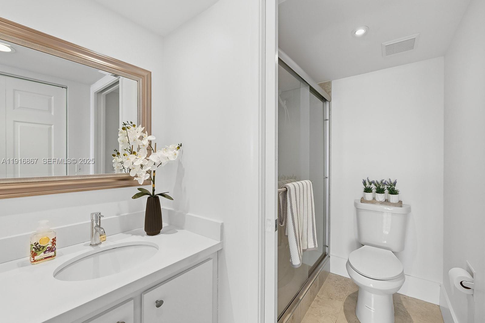 BUCKINGHAM AT CENTURY VIL - Residential Lease