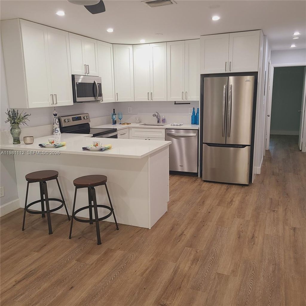 Photo of 1504 SW 1st St #2, Fort Lauderdale, FL 33312 (MLS # A11981112)