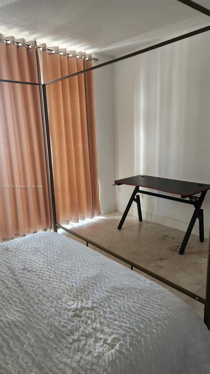 THE SAIL CONDO - Residential