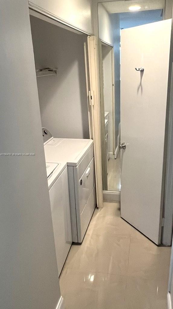 TOWNHOUSES AT JACARANDA C - Residential Lease