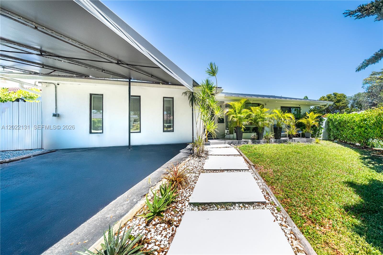 SUNNY ACRES - Residential