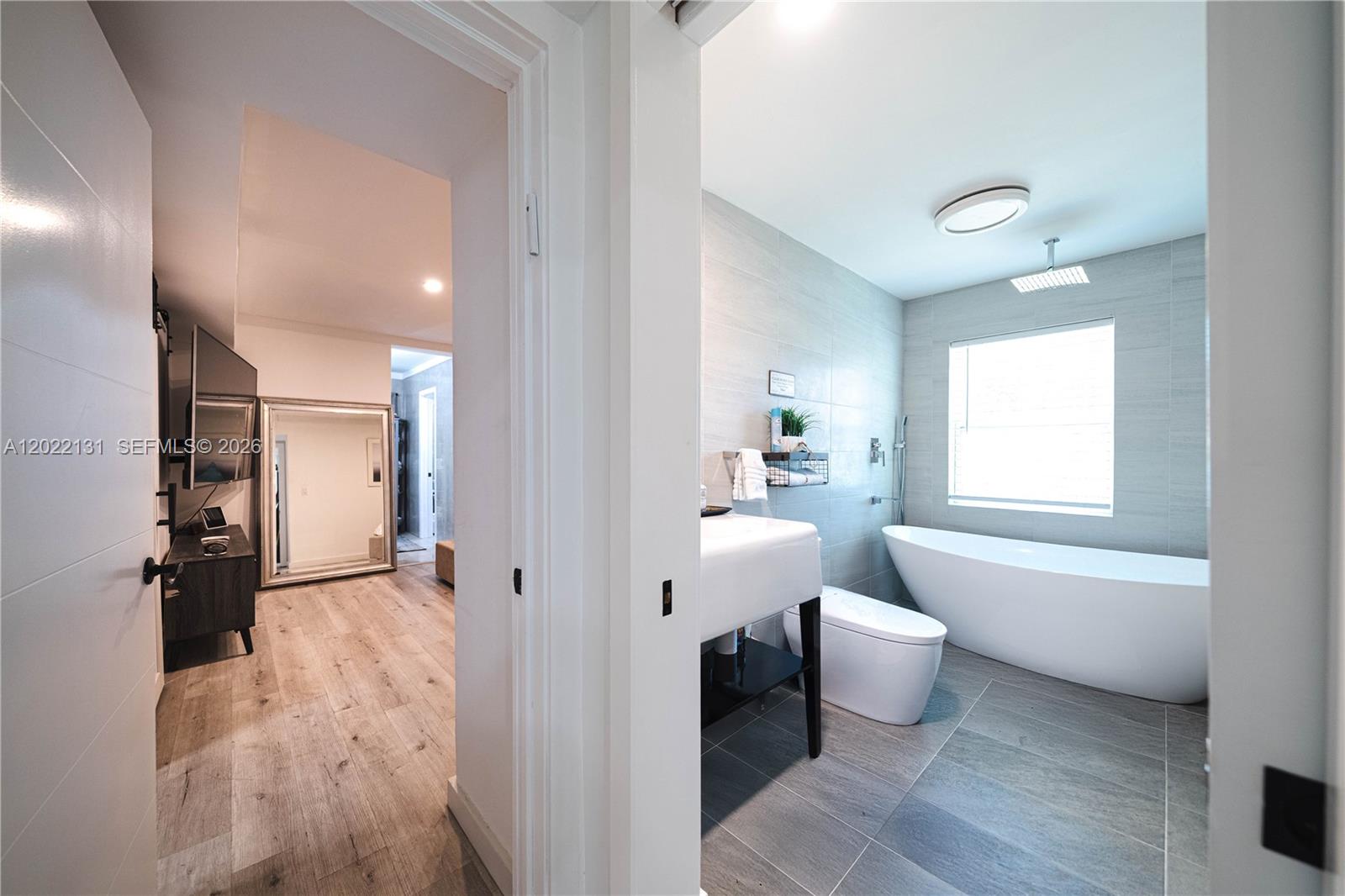 SUNNY ACRES - Residential