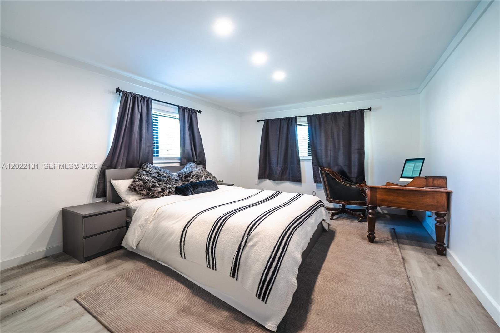 SUNNY ACRES - Residential