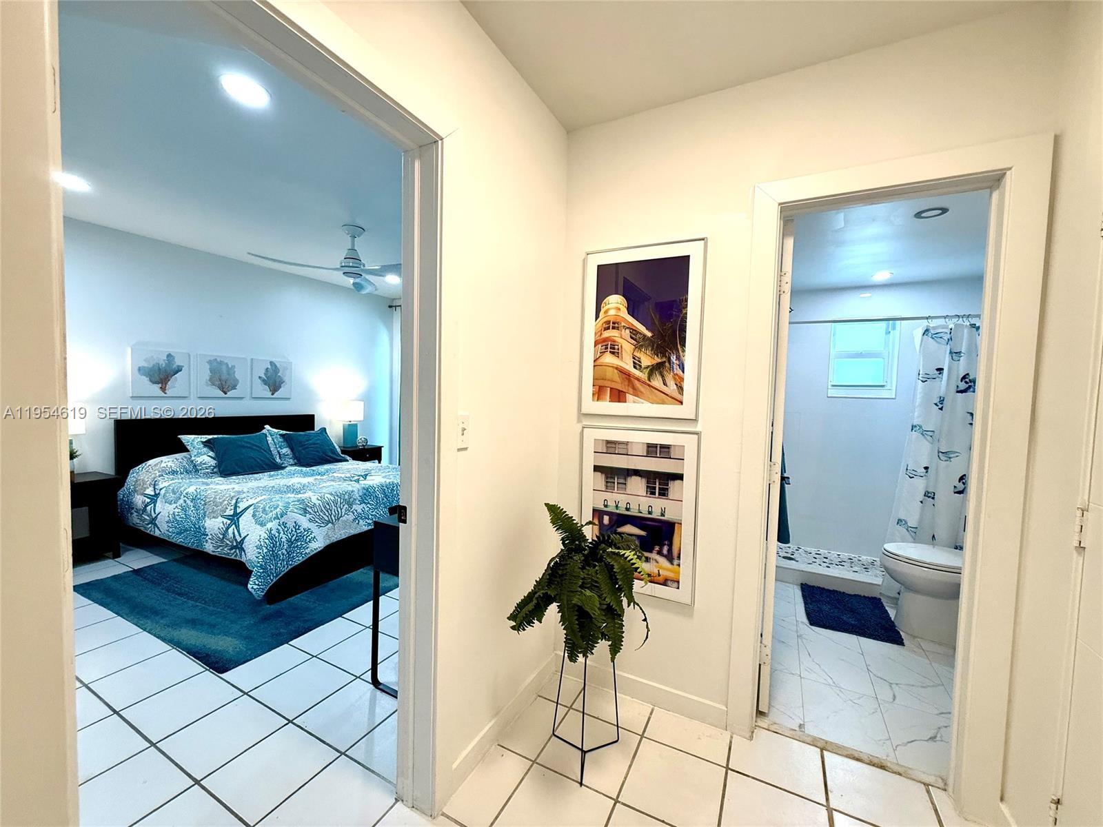 WATERWAY @ HOLLYWOOD BEAC - Residential