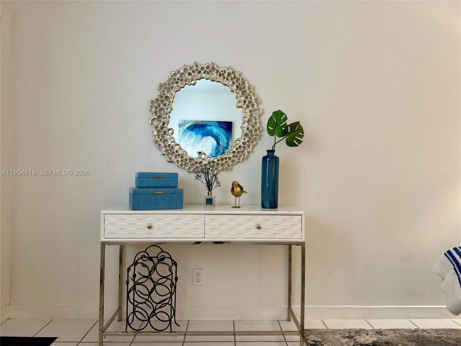 WATERWAY @ HOLLYWOOD BEAC - Residential