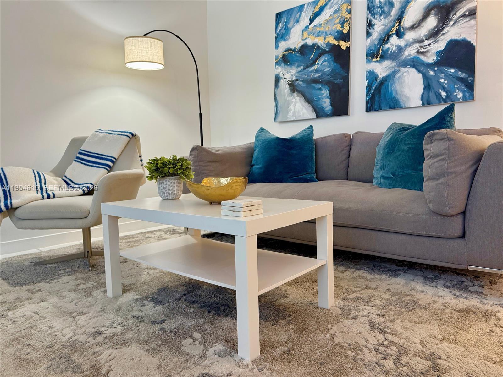 WATERWAY @ HOLLYWOOD BEAC - Residential