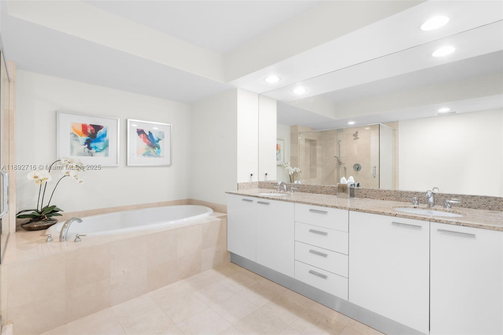 BEACH CLUB CONDO - Residential