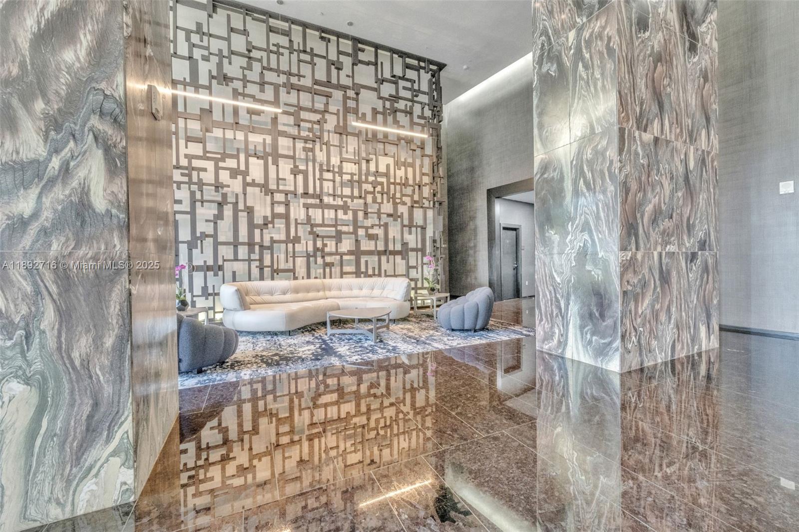 BEACH CLUB CONDO - Residential